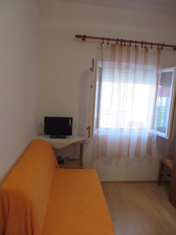 Apartment Cvita Weißenburg Zimmer foto