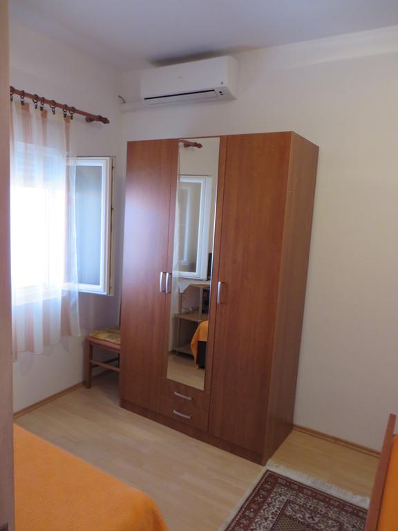 Apartment Cvita Weißenburg Zimmer foto